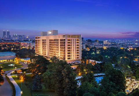 ヒルトン・イスタンブール・ボスポラス カーレンタル ヒルトン・イスタンブール・ボスポラス カーレンタル