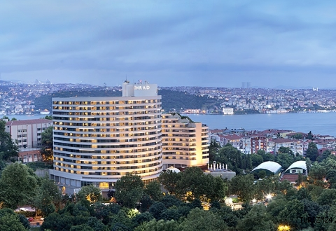 CONRAD ISTANBUL BOSPHORUS LUXUS-AUTOVERMIETUNG CONRAD ISTANBUL BOSPHORUS SUV-MIETEN CONRAD ISTANBUL