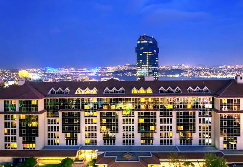 GRAND HYATT HOTEL LOCATION DE VOITURE DE LUXE GRAND HYATT HOTEL LOCATION DE SUV PLACE TAKSIM