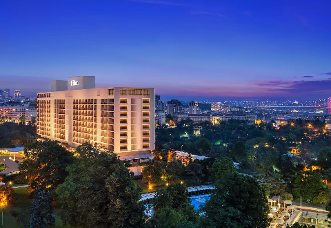 HILTON ISTANBUL BOSPHORUS LOCATION DE VOITURES TAKSIM SQUARE HILTON ISTANBUL BOSPHORUS RENT A CAR
